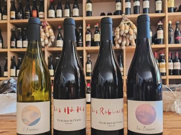 Nouveautés ! 🤗 

Apéro ce soir ? ☀️🥂

@domaineraphaelleguyot en Bourgogne
@domaine_guillemot_michel en Bourgogne
@domainepiquebasse en Vallée du Rhône...